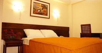 Hotel Illas 3*